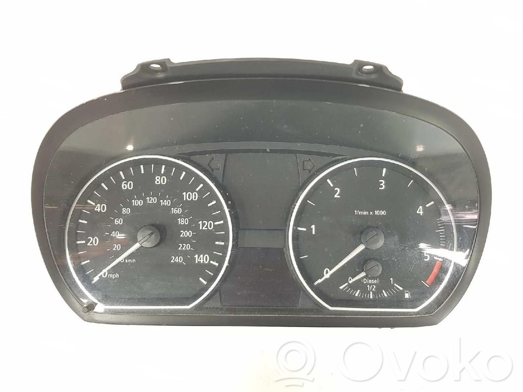 BMW 1 E81 E87 Nopeusmittari (mittaristo) 