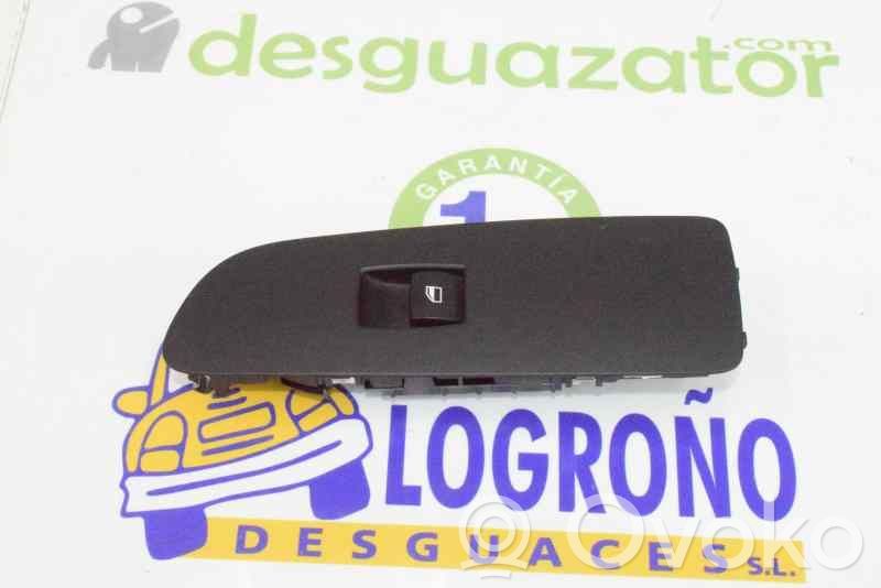 BMW 1 E81 E87 Electric window control switch 