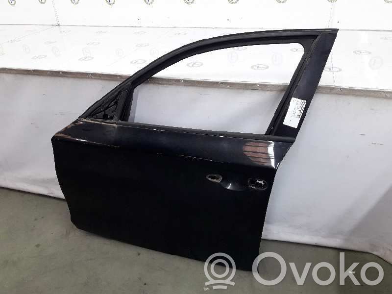 BMW 1 E81 E87 Front door 