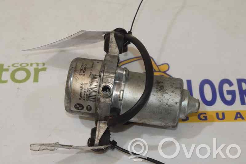 Vakuumo pompa   6769029