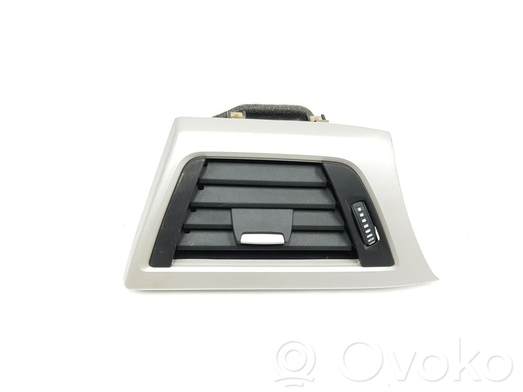 BMW 4 F36 Gran coupe Griglia di ventilazione centrale cruscotto 