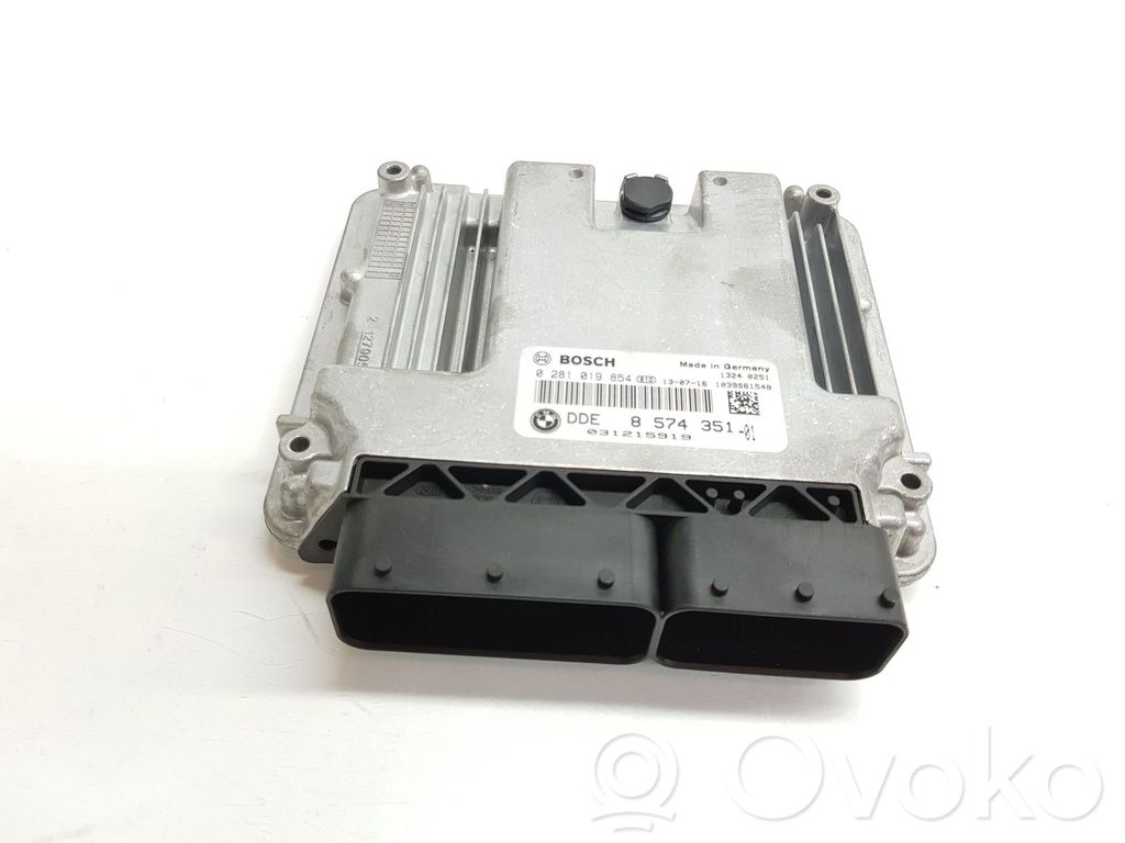 Unidad de control/módulo del motor   8574351,13618580307