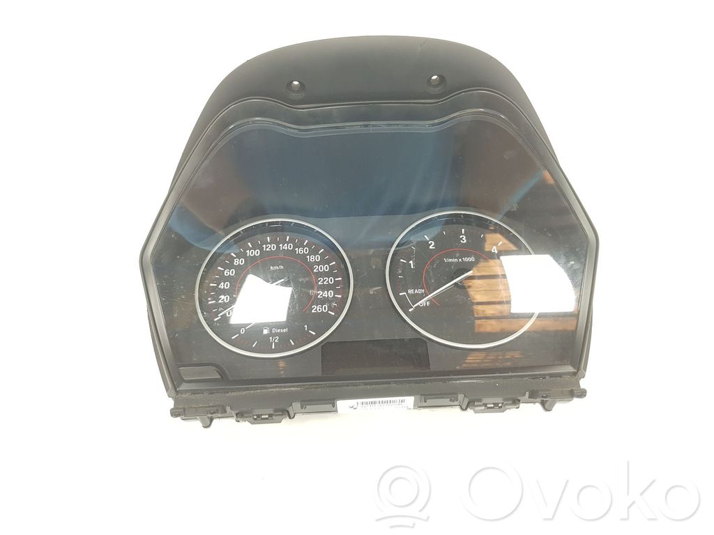 BMW 1 F20 F21 Nopeusmittari (mittaristo) 