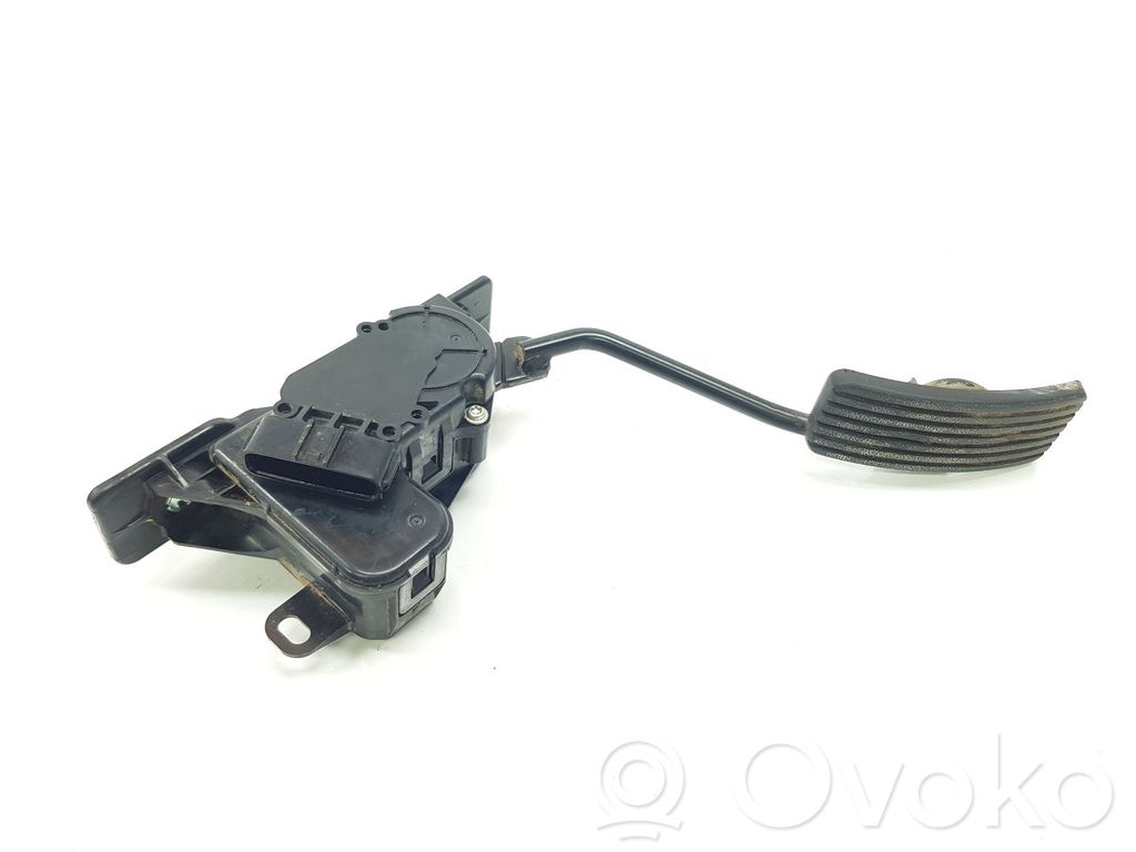 Mitsubishi Montero Accelerator throttle pedal 