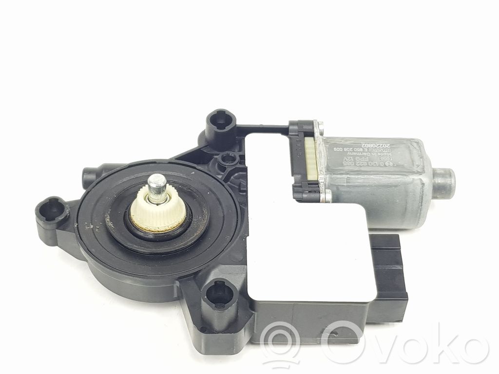 Seat Ibiza V (KJ) Moteur de lève-vitre de porte avant