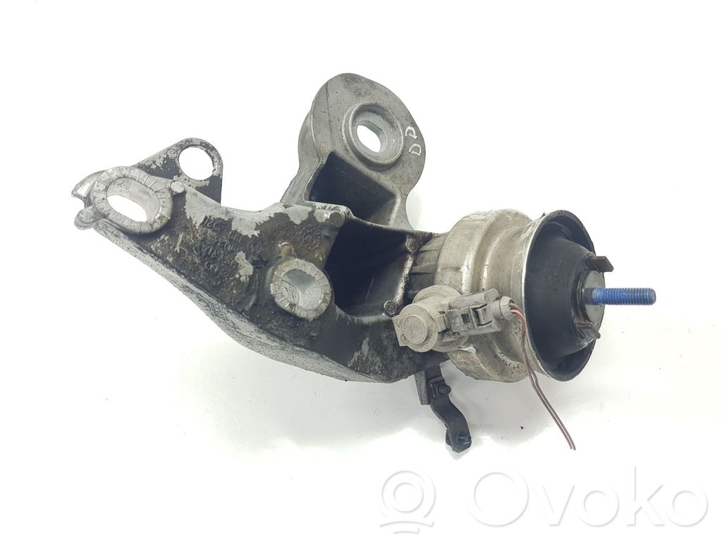 Audi A6 S6 C6 4F Engine mount bracket 