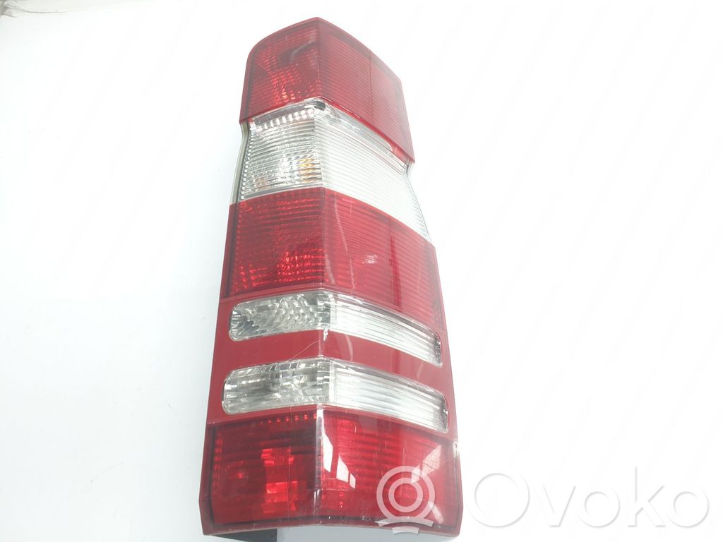 Mercedes-Benz Sprinter W906 Lampă spate în caroserie 