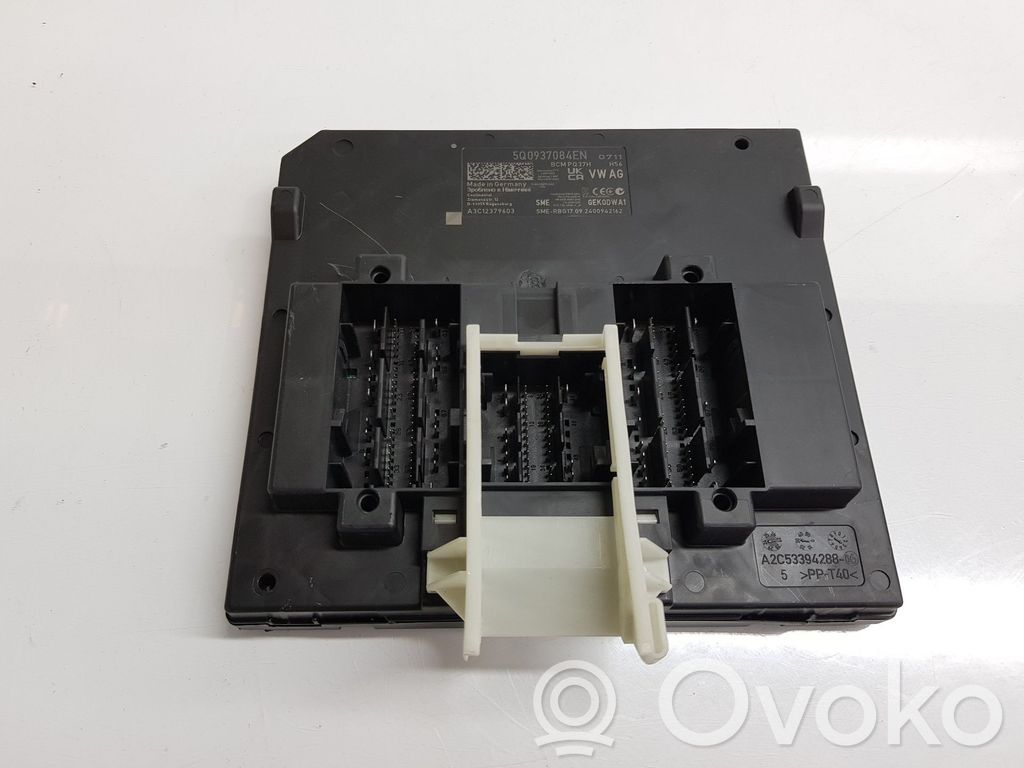 Alte unități/module de control   5Q0937084EN,5Q0937084EN