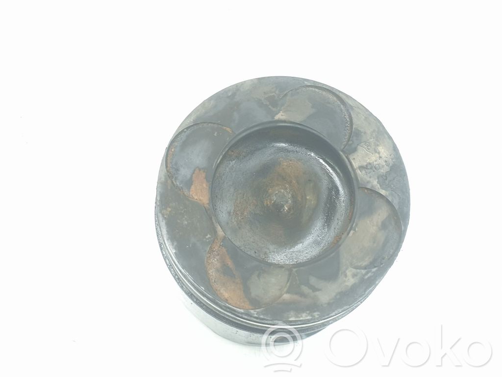 BMW 3 E46 Piston 