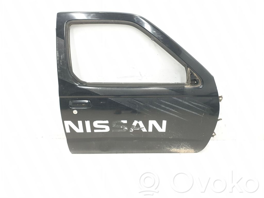 Nissan PickUp Portiera anteriore 