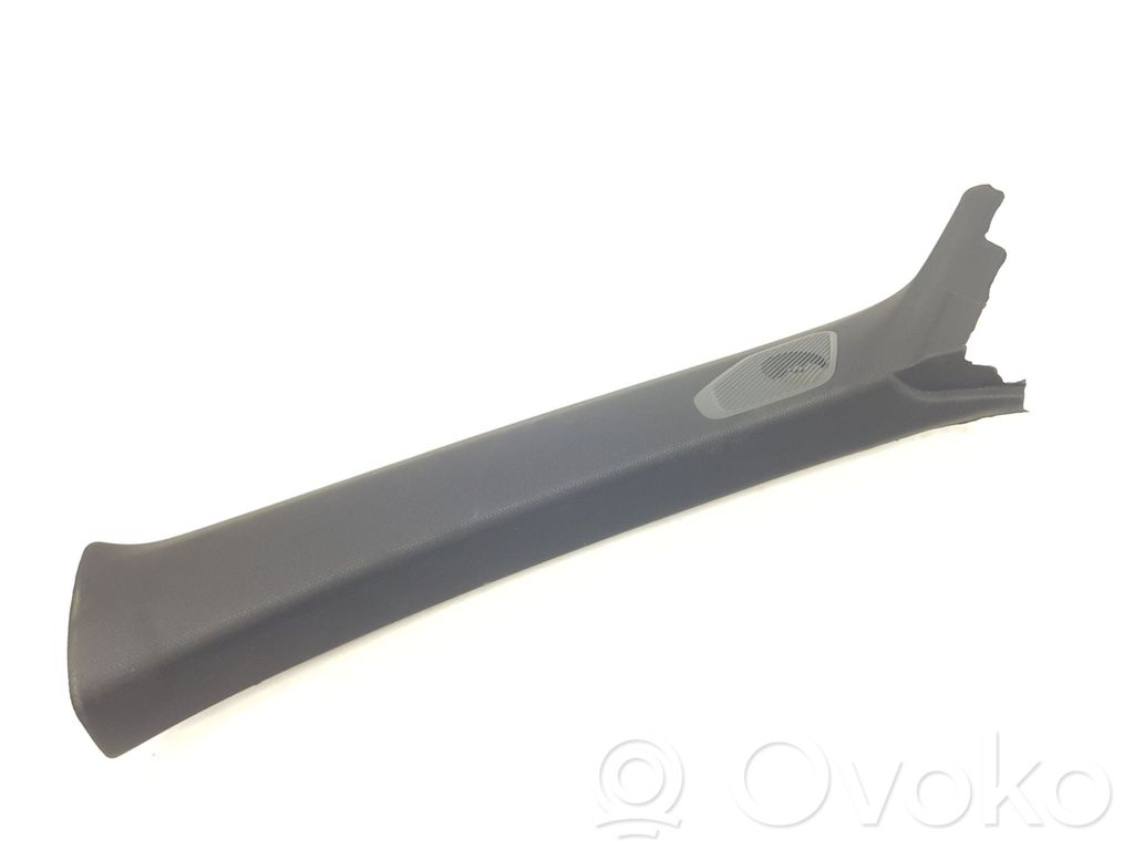 Opel Astra L Altra parte interiore 
