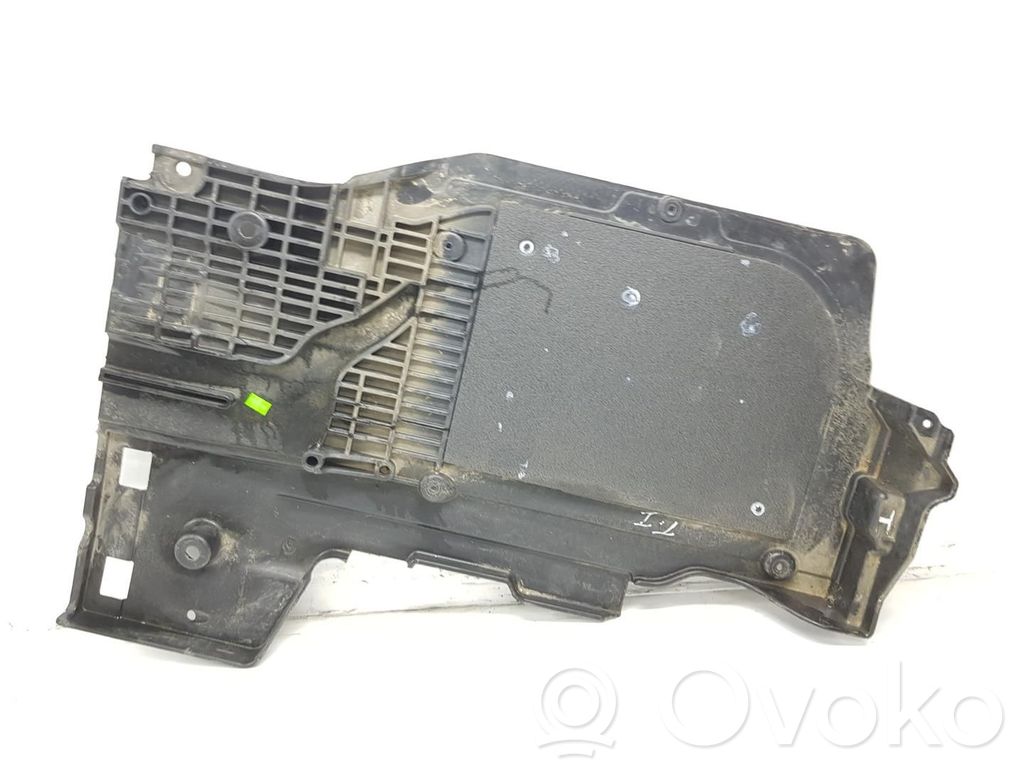 Cupra Leon Engine splash shield/under tray 