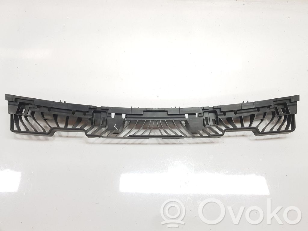 Cupra Leon Bumper support mounting bracket corner 