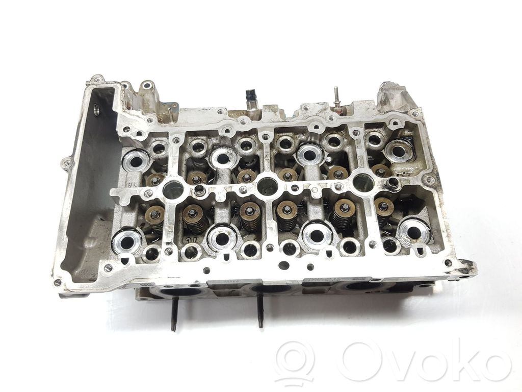 BMW 2 F46 Chiulasă motor 