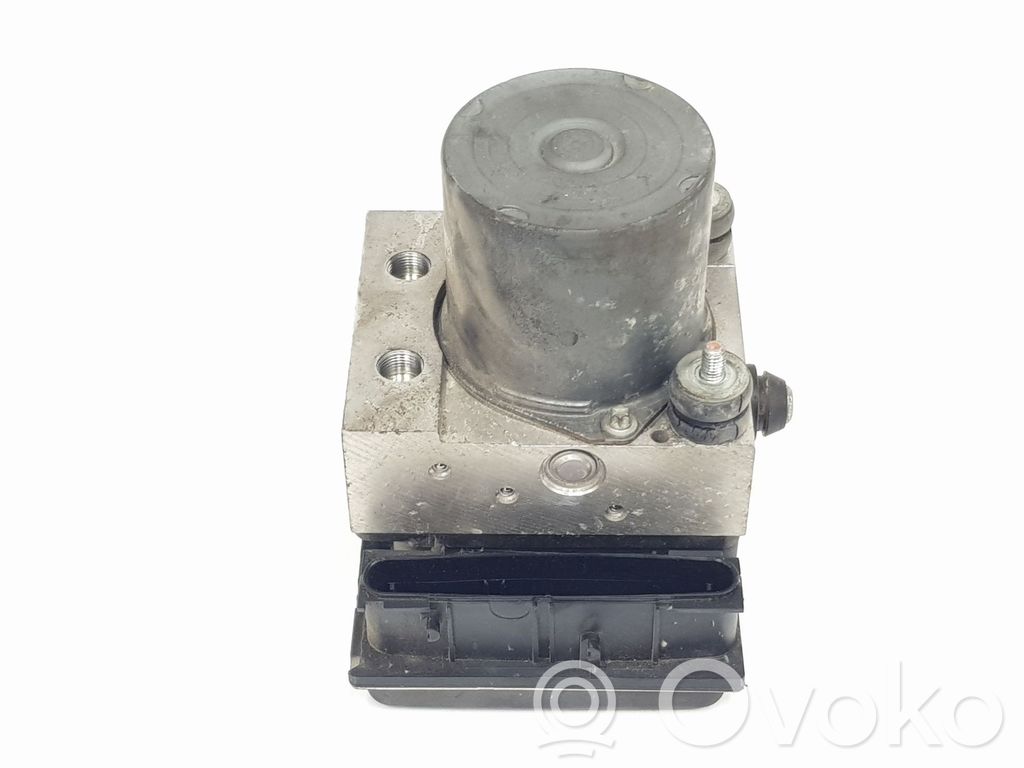Mazda CX-7 ABS Pump 