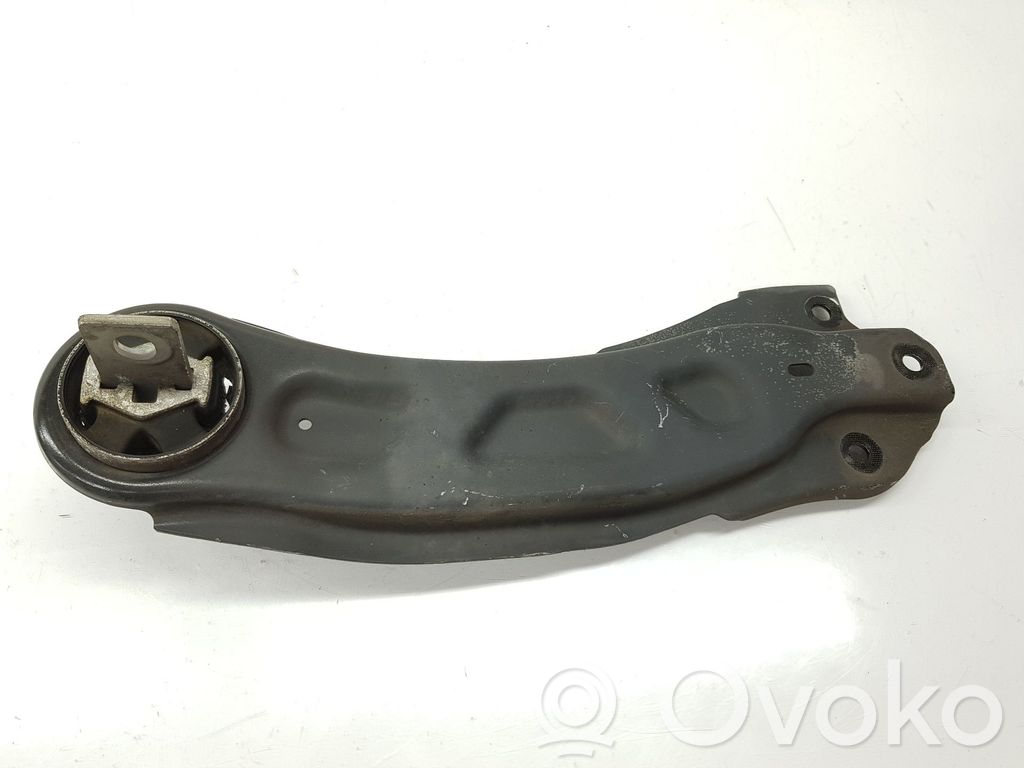 Mercedes-Benz CLA C117 X117 W117 Braccio di controllo sospensione posteriore