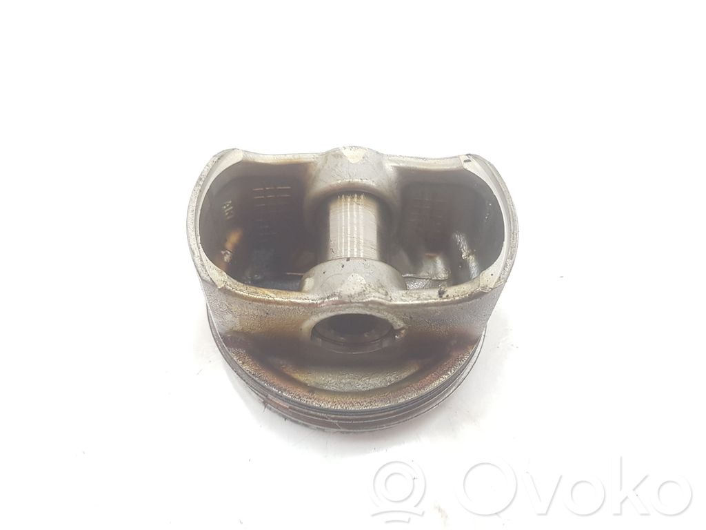 Suzuki Vitara (LY) Piston 