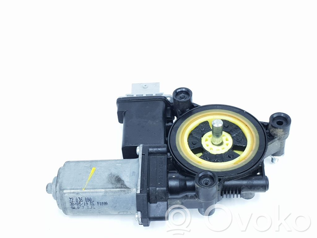 Fiat 500L Silnik regulatora szyby drzwi przednich 