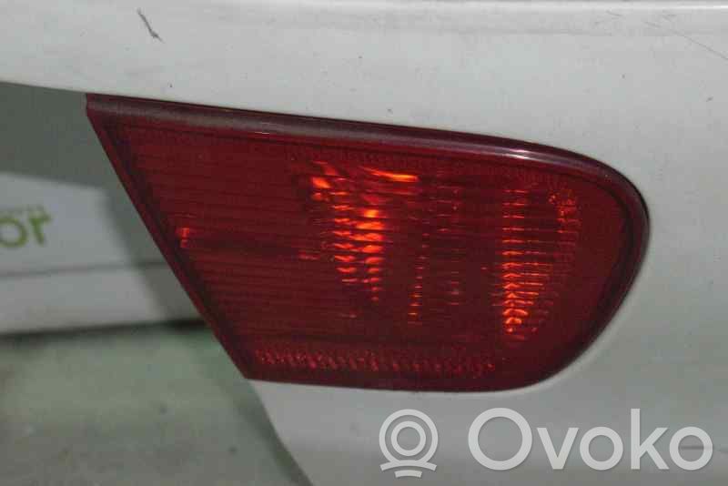 Seat Ibiza V (KJ) Galinis žibintas dangtyje 