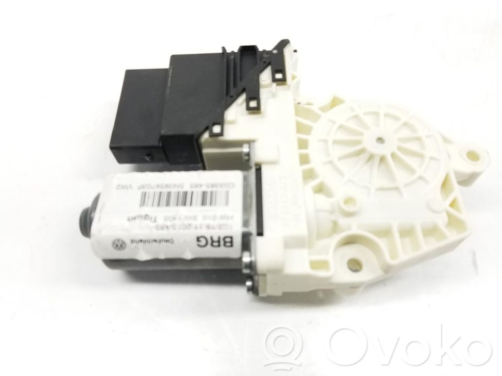 Volkswagen Tiguan Moteur de lève-vitre de porte arrière