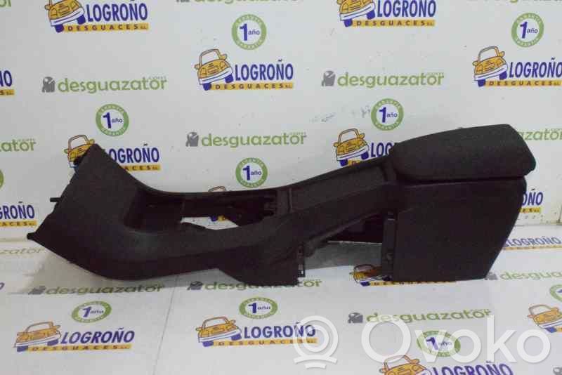 Volvo V40 Armrest 
