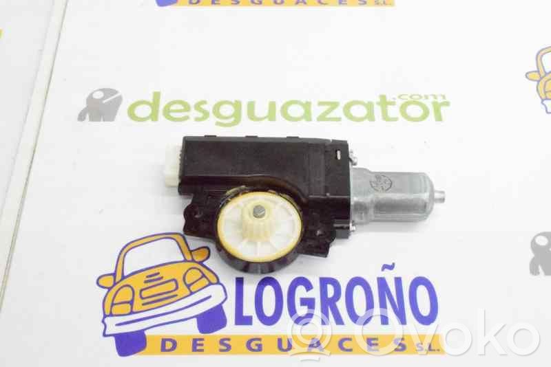 Lexus IS 220D-250-350 Silniczek szyberdachu