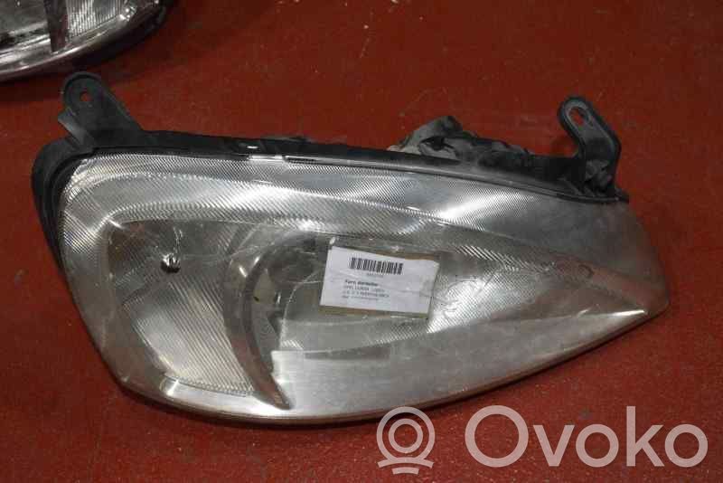 Opel Corsa C Etu-/Ajovalo 
