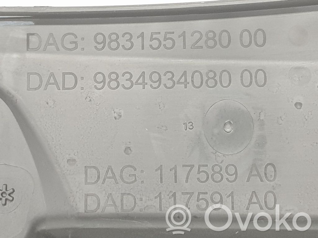 Opel Astra L Apărătoare ștergătoare 
