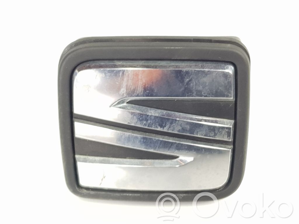 Seat Leon IV Tailgate trunk handle 