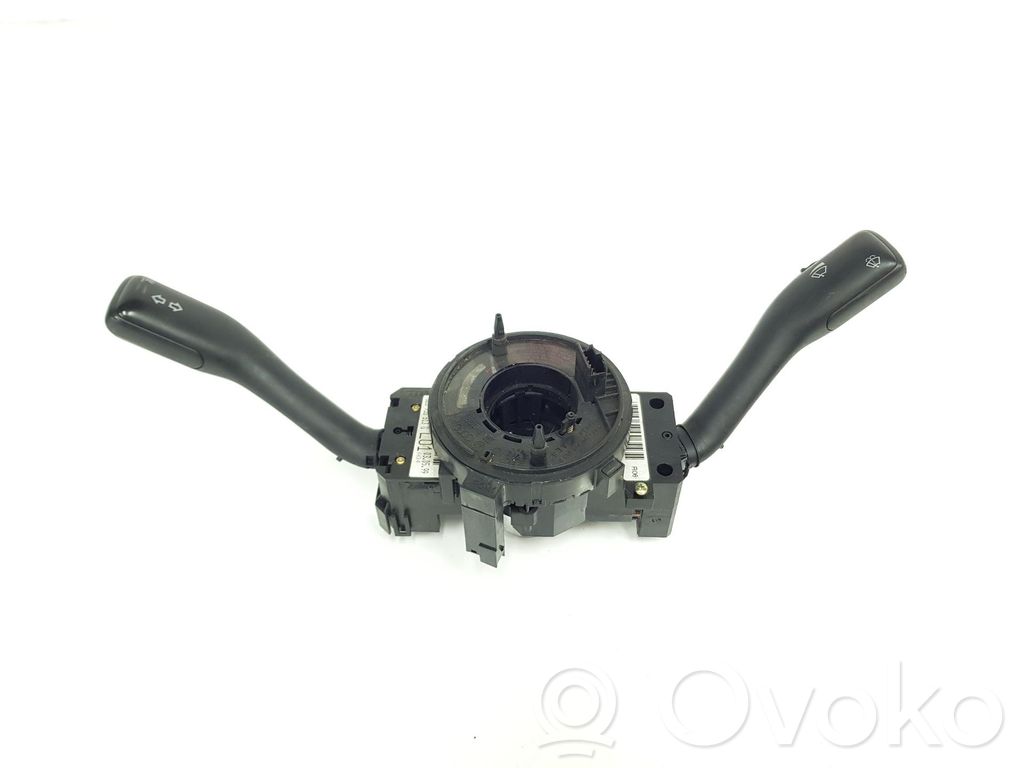 Audi TT Mk1 Butoane/comutatoare pe volan 