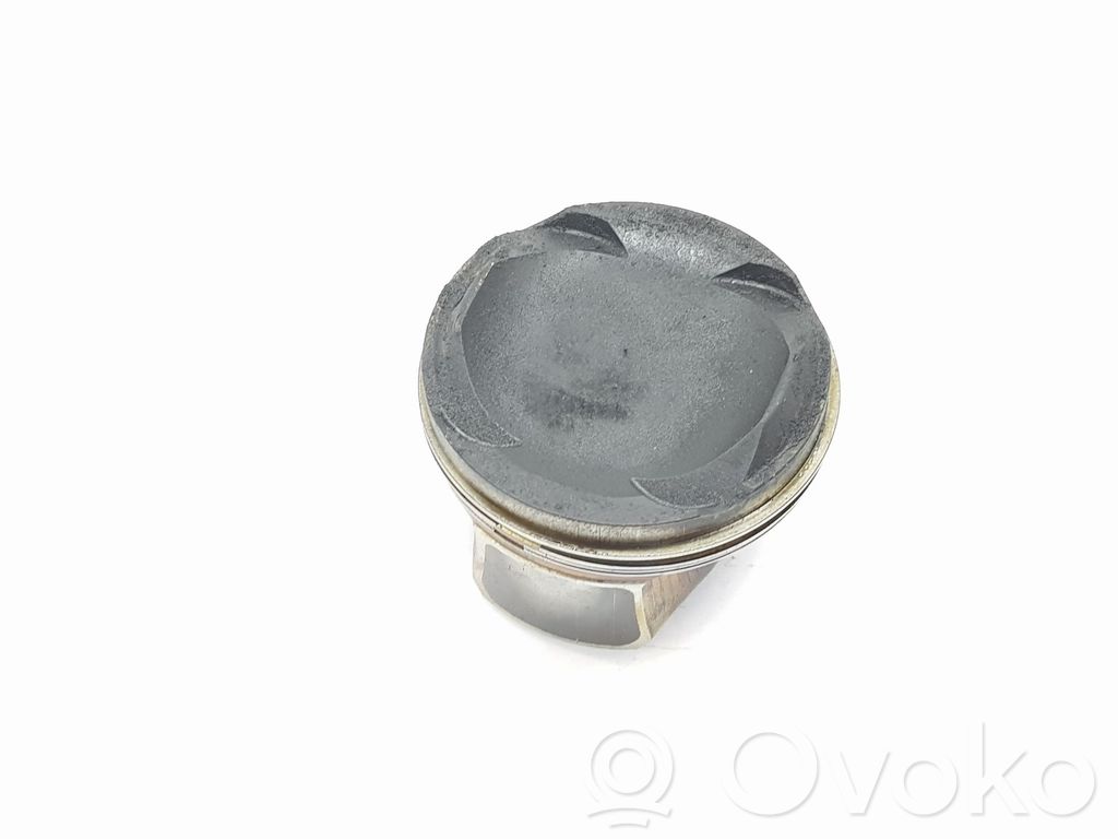 Citroen C4 II Picasso Piston 