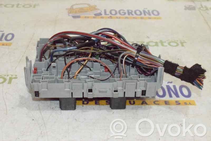 Módulo de fusible   6C114A481C,6C114A481C