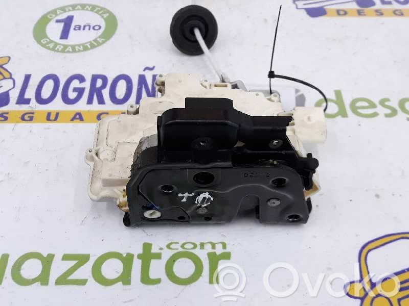 Audi A4 S4 B7 8E 8H Serratura portiera posteriore