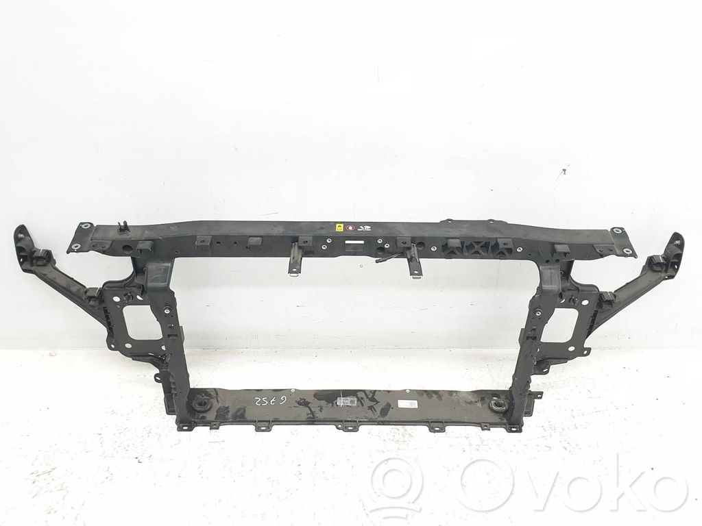 Hyundai i30 Suport superior panou fixare radiatoare