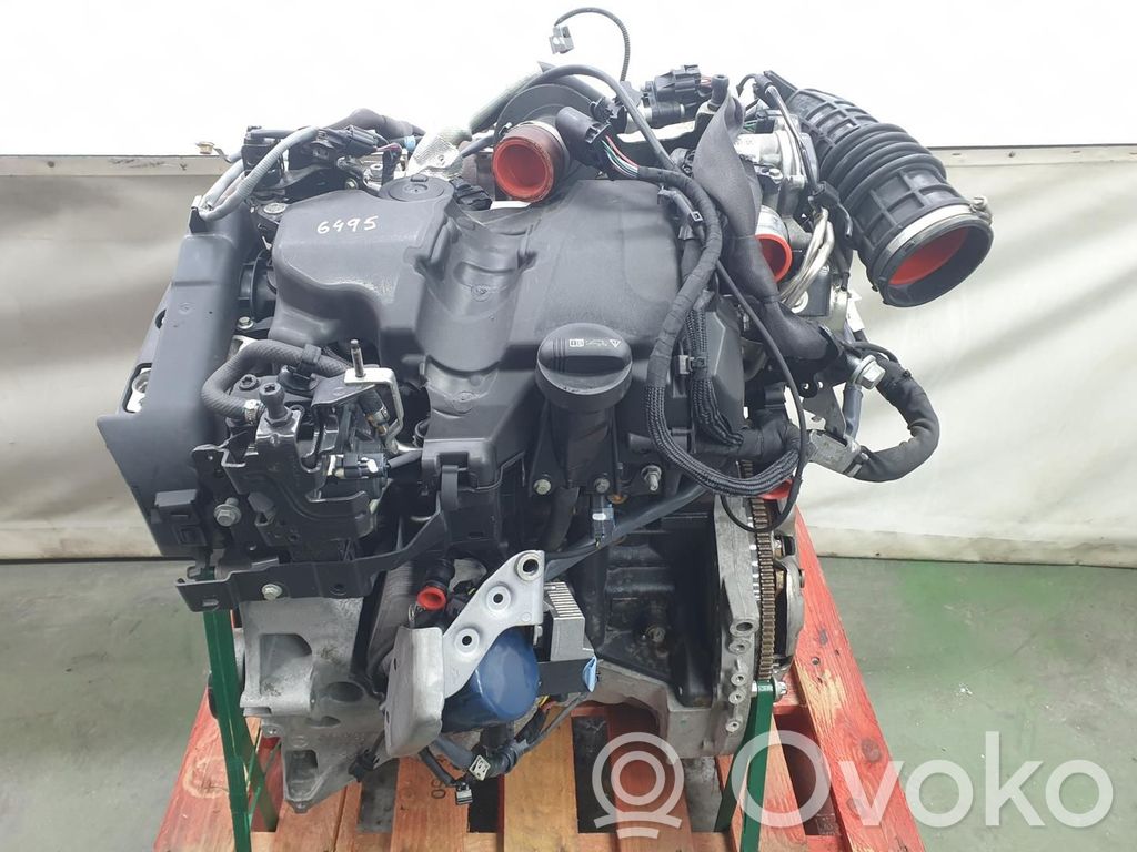 Infiniti Q30 Silnik 