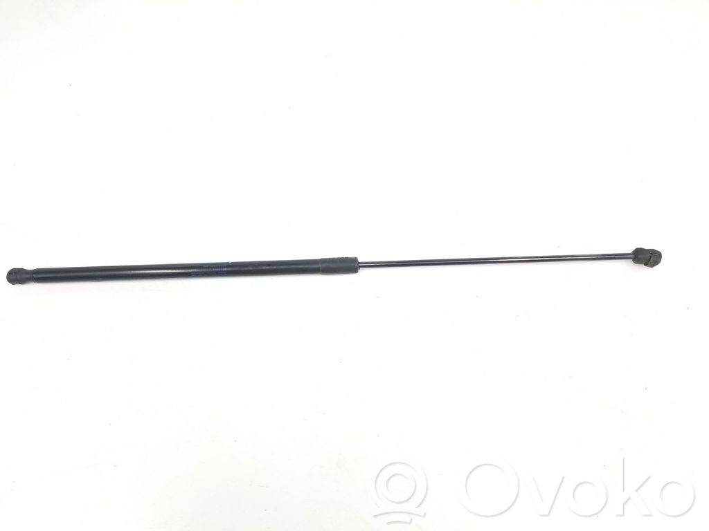 Volkswagen PASSAT B8 Amortizor capotă motor 