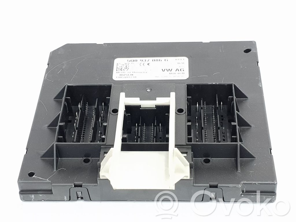Volkswagen PASSAT B8 Other control units/modules 