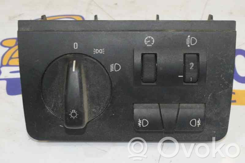 Light switch   61318372204,8372204
