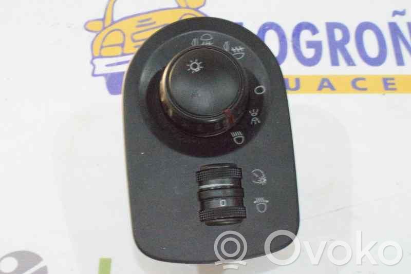 Seat Leon (1P) Interruptor de luz 