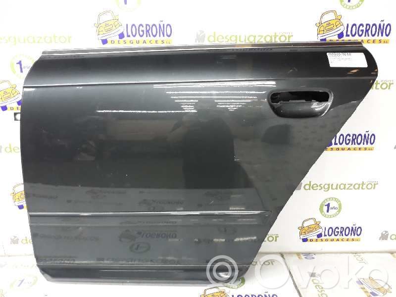 Puerta trasera   3R0833051,3R0833051