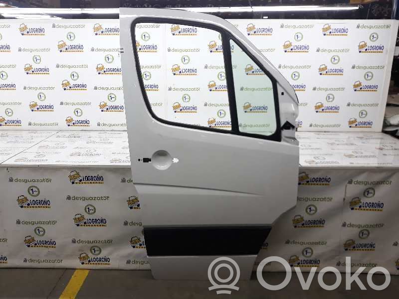 Mercedes-Benz Sprinter W906 Portiera anteriore