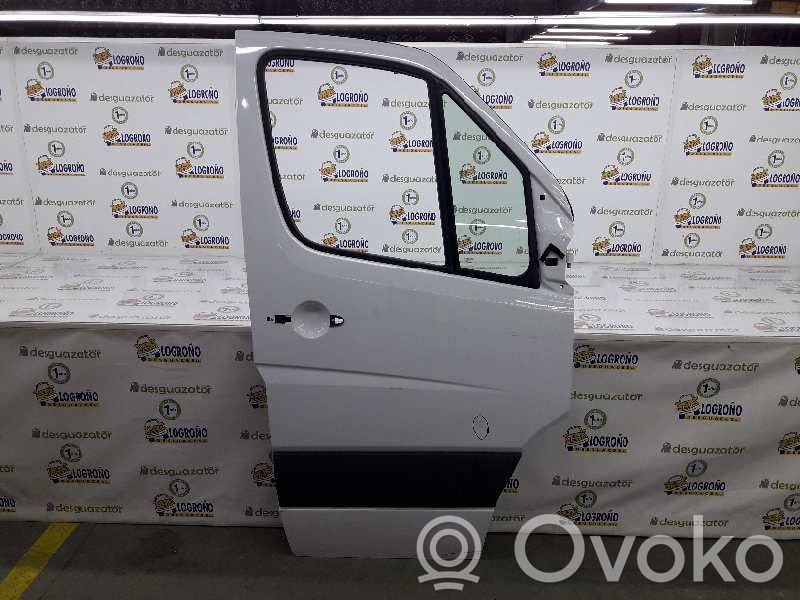 Mercedes-Benz Sprinter W906 Portiera anteriore
