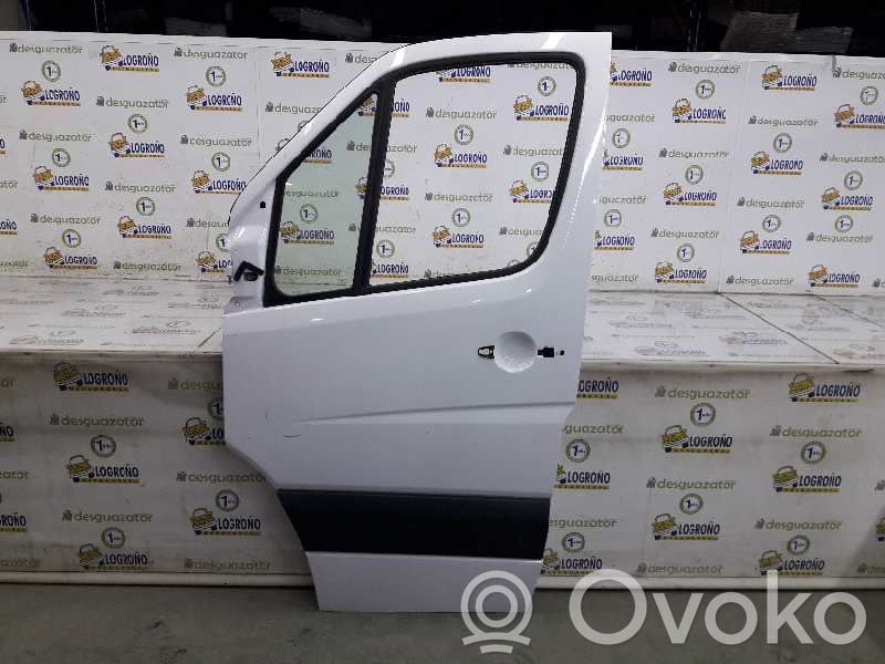 Mercedes-Benz Sprinter W906 Ușă față 