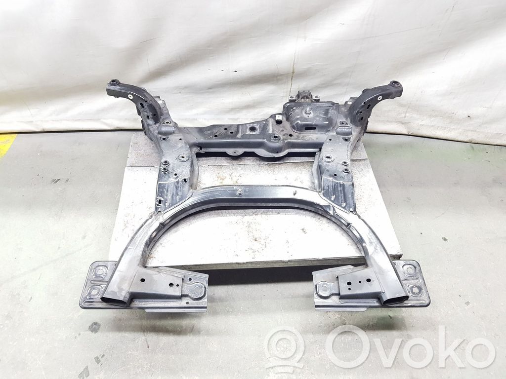 Mercedes-Benz GLA W156 X156 Subcadru frontal 