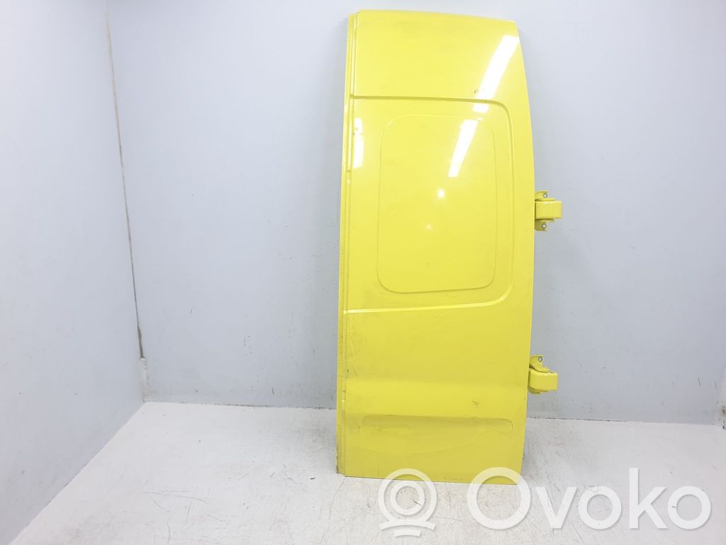Renault Trafic III (X82) Puerta trasera 