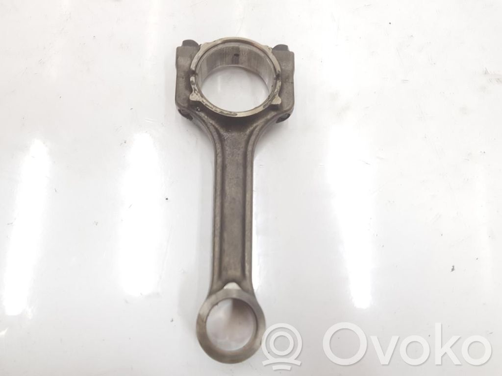 Opel Corsa D Bielă 