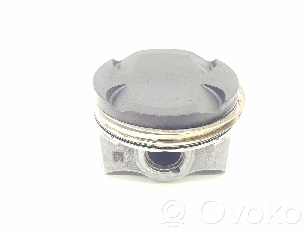 BMW 1 F20 F21 Piston 