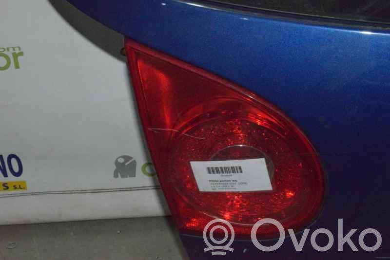 Volkswagen Golf V Lampă spate în capacul portbagajului 