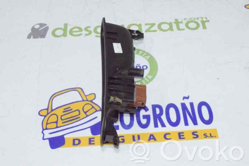 Interruptor del elevalunas eléctrico   8200220507,8200220507