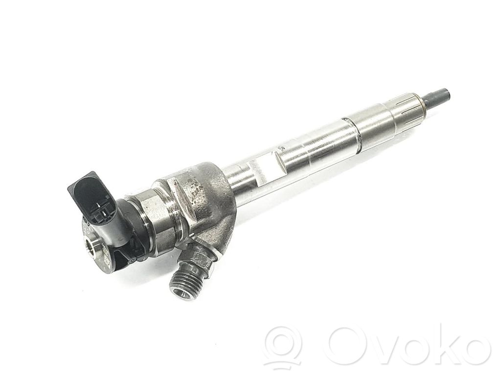 BMW 2 F45 Inyector de combustible 